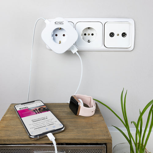 Cargador USB Nanocable Con Enchufe Integrado